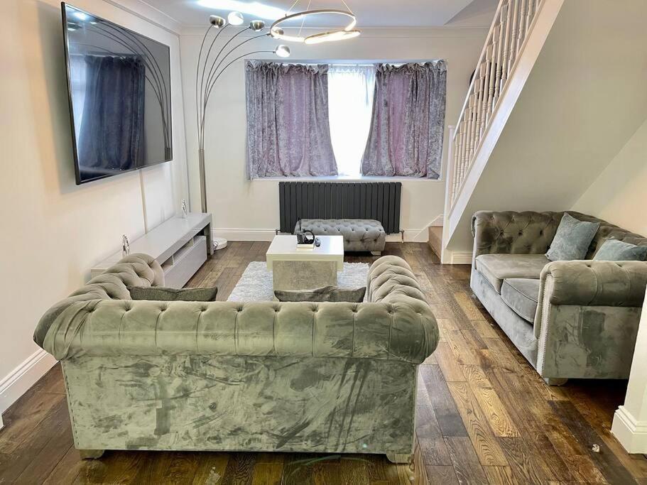 Spacious 4 Bedroom House Billericay Exterior foto